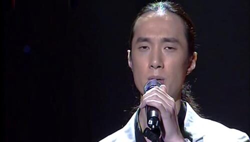 赵鹏再现经典怀旧金曲《叶塞尼亚》