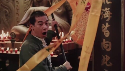 《寻龙夺宝》片段：扫地僧陈小春 耍起功夫风格酷似成龙