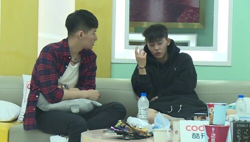 杨帆坦言驱逐人选非周晨晞 承诺为其守护姜梓新