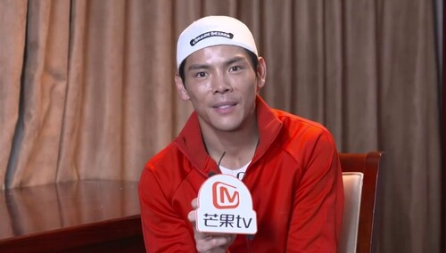 《爸爸4》向佐专访：赞李亦航聪明招人喜欢 想延续这份父子情