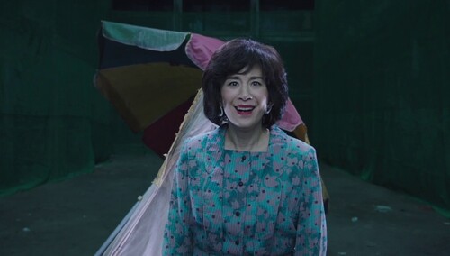 《妖铃铃》推广曲 吴君如沈腾张译动情齐唱邻里情