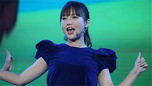 奇舞飞扬20130311期：“情歌小天后”金莎斗舞KK