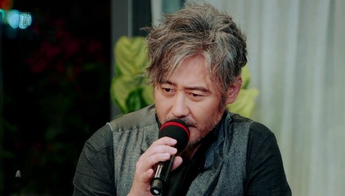 感受一下波叔的演技修养 浓烈演绎迪金森诗歌