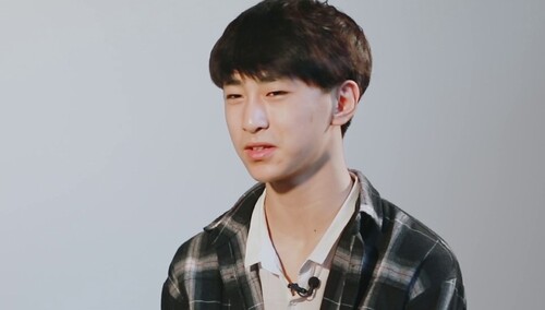 把亲爸当空气？见到父亲回家，袁杰一点反应都没有！