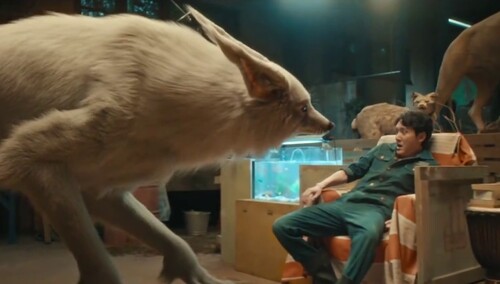 《二代妖精》片段：正是狐妖本妖！刘亦菲变身巨型白狐吓瘫冯绍峰