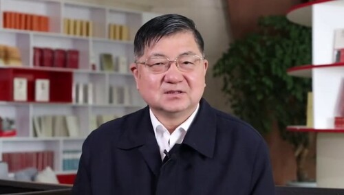 【对话马克思·院长名家谈①】颜晓峰：感悟马克思的精神境界和伟大人格