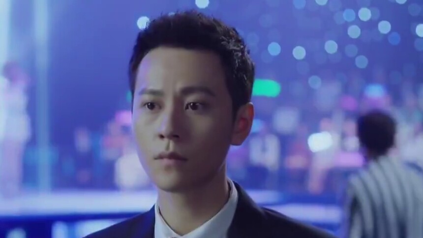 三年后重逢，听到夏沫的歌声欧辰一秒掉泪！为秦俊杰演技打call！