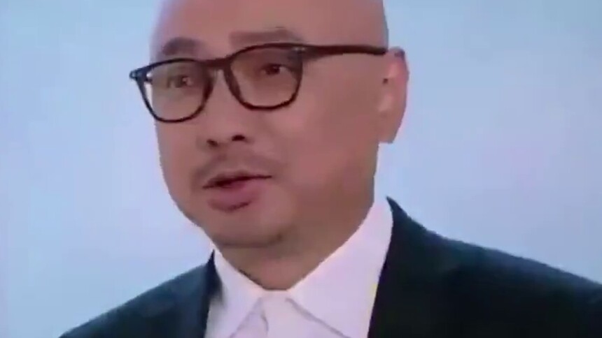 陈赫嫌弃徐峥化妆太慢，徐峥说我粉底要打到后脑勺