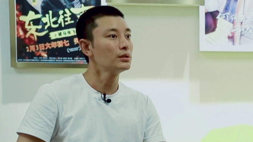 贾乃亮致敬平凡创意满分 蒋笑笑创作超厚剧本引王菲目瞪口呆