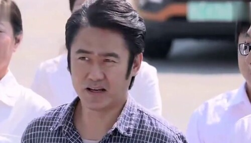 《马向阳下乡记》片花：国民大叔吴秀波乡村奇遇记