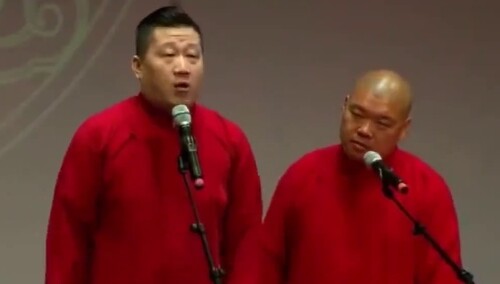 【爆笑生活小剧场】张鹤伦学郭德纲、于谦唱歌，特别是谦哥捧哏式唱法，笑喷