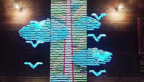 第一篇章《我们走在大路上》