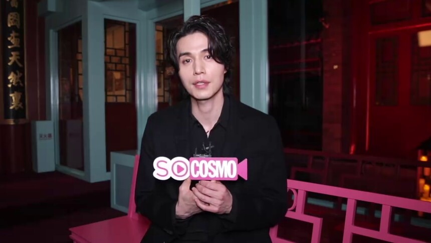 【Hi！时尚COSMO】感受李栋旭扑面而来的帅气，还有相当有趣的内在！对中国粉丝想说的话都在这