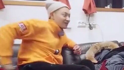 黄子韬幻想跟北极熊PK ：为什么武松能打老虎我打不了北极熊。你不要怀疑我