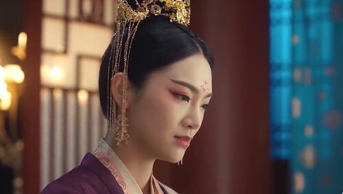 《惹不起的殿下大人》第25集看点：慕容芊月与二王子联手