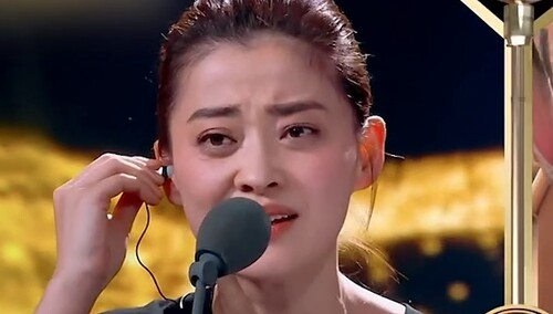 《声临其境 第三季》圈粉神咖：全程跟着“哈哈哈” 梅婷陈明昊魔性还原《疯狂动物城》