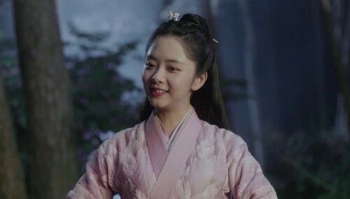 《回娘家》演唱者今夏 评委陆喵喵
