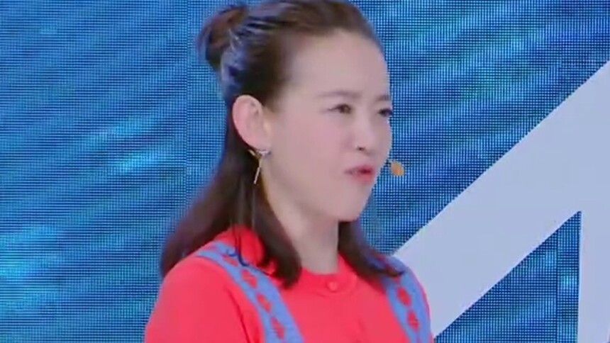 邓紫棋自曝吃货属性秒打脸 王嘉尔恶搞曾宝仪表情包萌萌哒