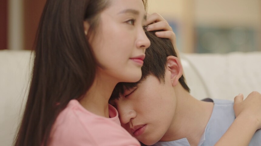 《马卡龙少女》第12集看点：一夜过后 楚楚表示会对骆天一负责