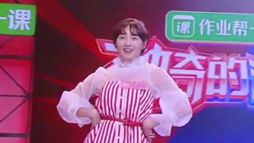 超好看！李子璇与闺蜜现场大秀舞姿