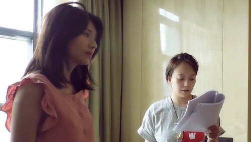 《浅情人不知》花絮：摊上大事了？舒医生高仁打起来了