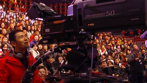 看醉了！黄晓明撇baby赞朴信惠最美