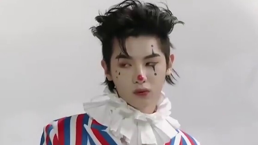 黄明昊日系漫画向混剪，帅气的明昊学长未免也太撩人了吧