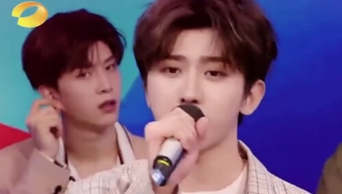 快本音乐节：蔡徐坤的情歌进化史 原来你从小就这么会唱歌！