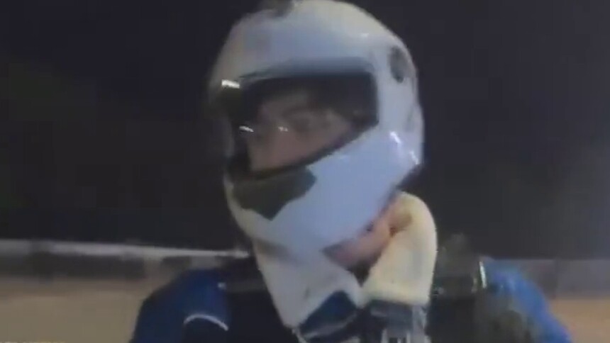 刘宇宁肖战玩卡丁车cut：我们的歌：刘宇宁火力全开，拿到第一！