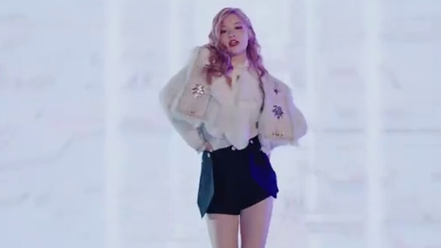张楚寒《Bunny》MV