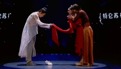 纯享：黎星谭元元王韬瑞合作当代芭蕾《流动的盛宴》 三人爱恨纠葛凄美动人