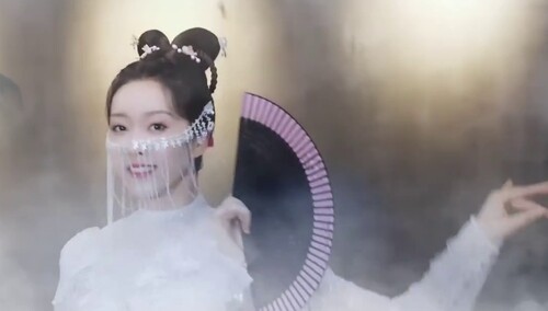 宣璐古风落霜舞 烟织姐姐舞姿绝美