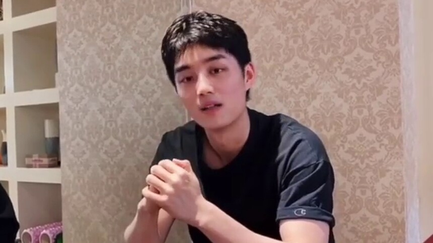 【风度mensuno】带你运动不停：青年演员张家鼎分享4个在家就可以做的有氧运动
