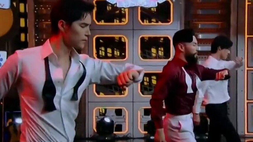 【天天向上】翟李朔天&郑云龙&阿云嘎 热舞《芝加哥》