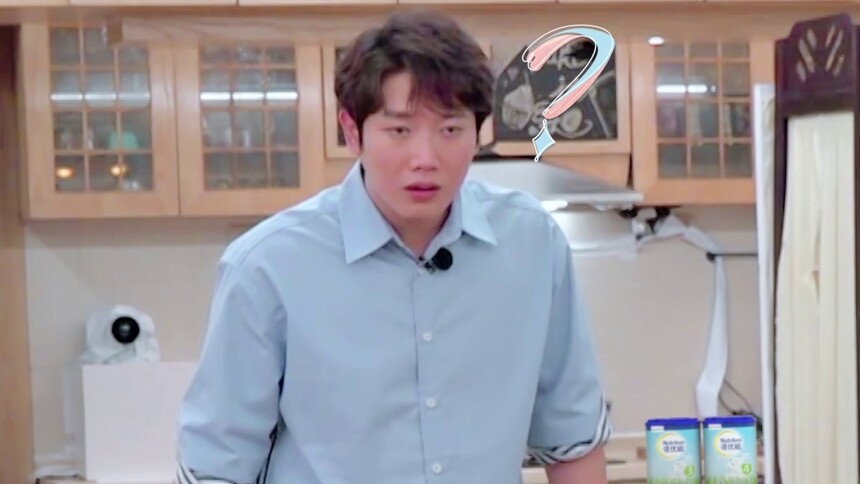 刘泳希为李嘉铭准备特殊宵夜！这份宵夜有点“吓人”