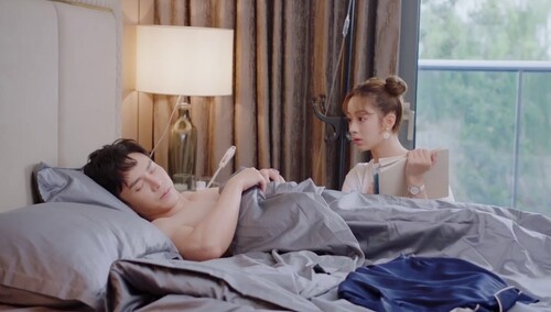 《楼下女友请签收》第5集看点：叶非墨生病 温小暖贴心照顾