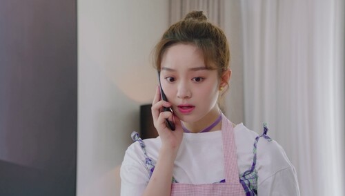 《楼下女友请签收》第6集看点：温小暖出卖叶非墨？