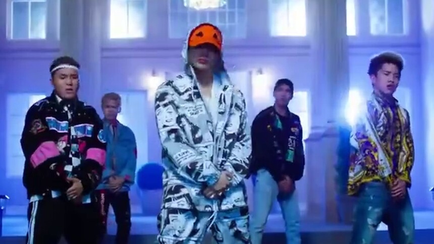 王嘉尔&王一博：王炸合体 踩穿地心！