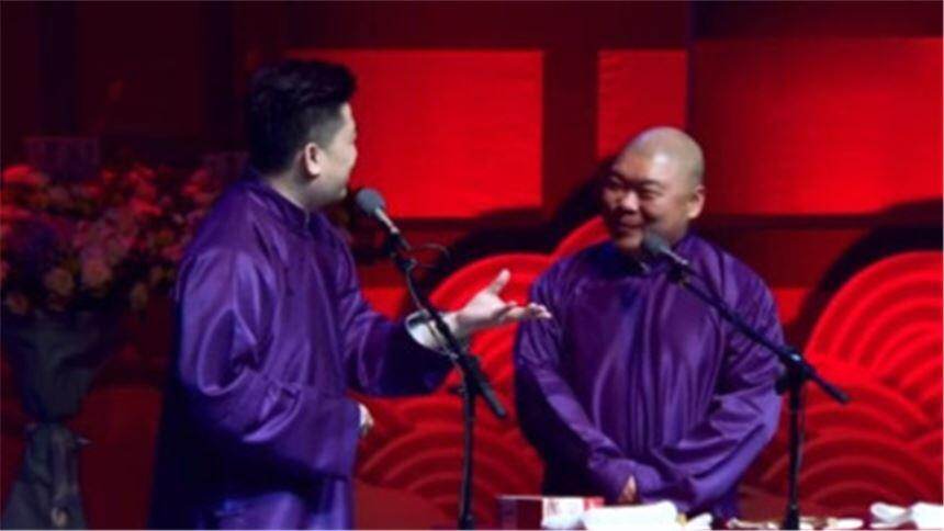 【爆笑生活小剧场】张鹤伦说相声飚英文！郎鹤炎以一口纯正伦敦腔回应令他无比难堪