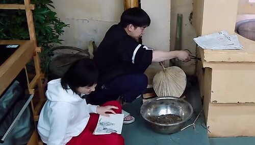 这张“元谋人”画像是彭昱畅本人？张子枫对亲哥还是敢下手