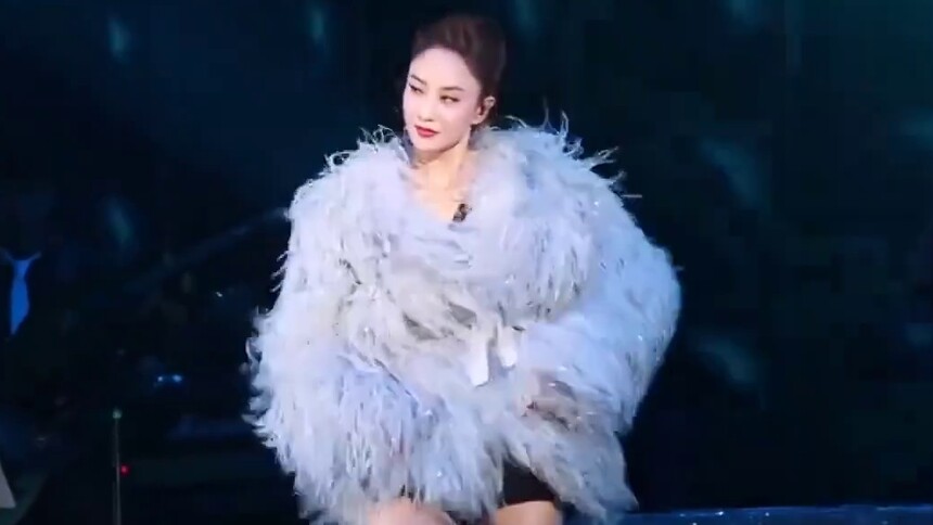 吴浩康&郑希怡《相对湿度》LIVE