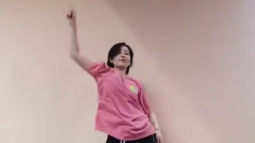 【乘风破浪的姐姐】主题曲《无价之姐》舞蹈发布啦：李斯丹妮