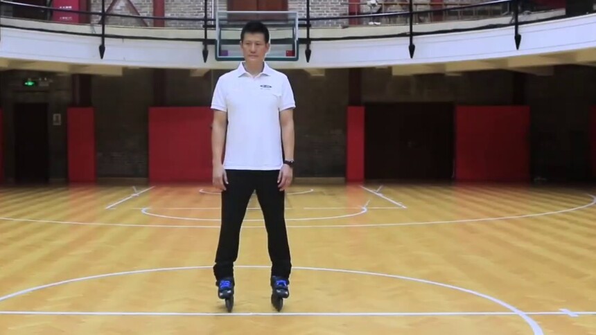 清华李波教轮滑|后压步绕圆