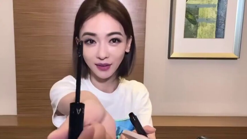 吴谨言模仿宁静，不得不说挺像的