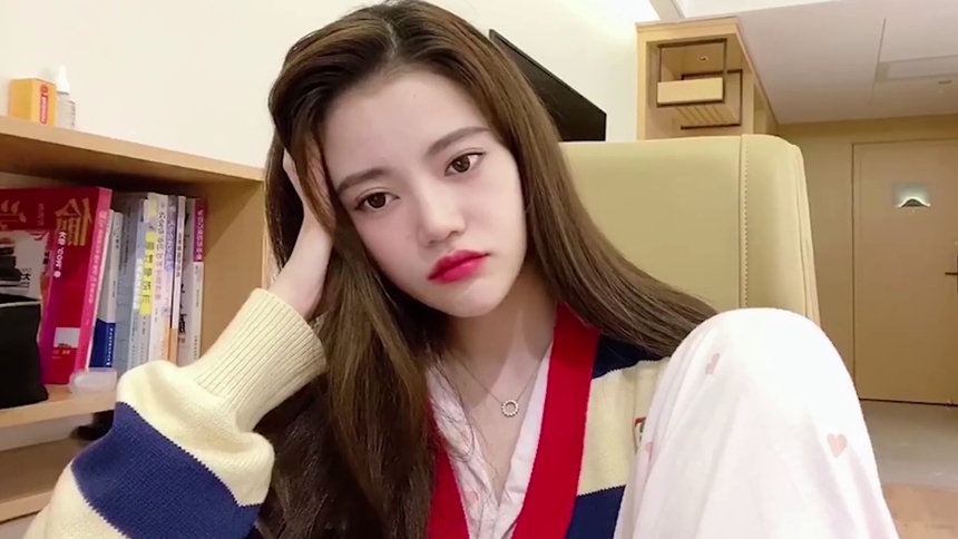 孙珍妮Jenny's Vlog 之夏日穿搭分享篇