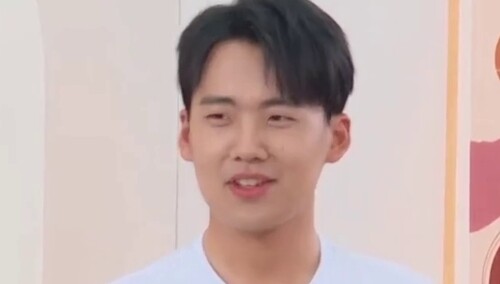 朱丹再惹事！把郭麒麟做的菜端走送人，郭麒麟委屈的表现太可爱了