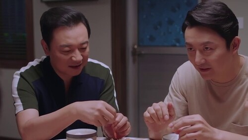 第44集剧透：李爸贺梅约会 三兄妹吃瓜打哑谜