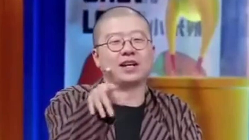 李诞在线点评臧鸿飞：成年人的崩溃从算了开始