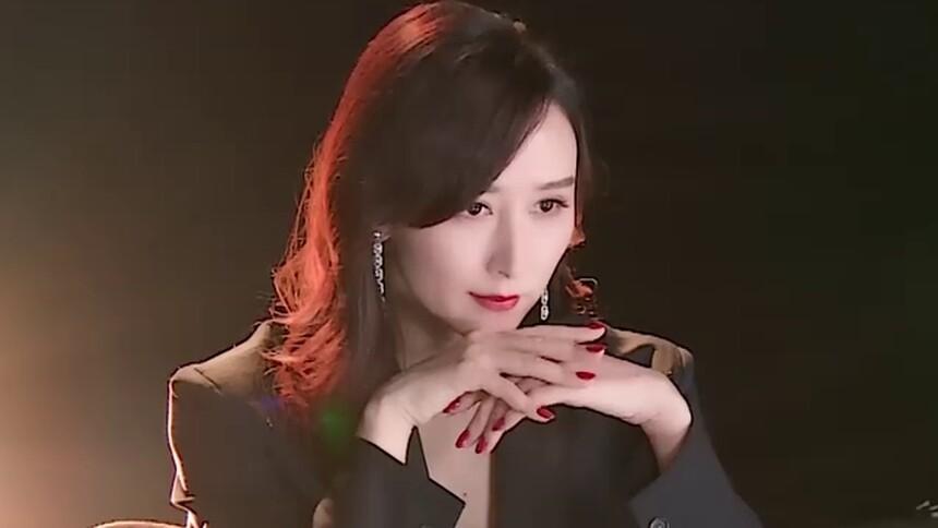 《乘风破浪的姐姐2》独家探班：胡静大秀好身材