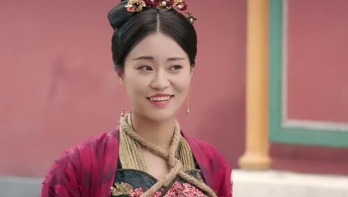 颖妃谋害皇上 祁昱曦妃被追杀